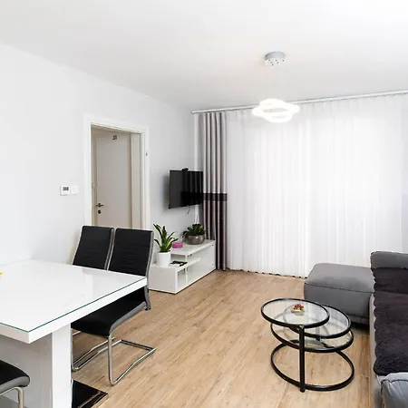 Arsa Apartament Selce